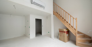 Photo de l'espace coworking en travaux.